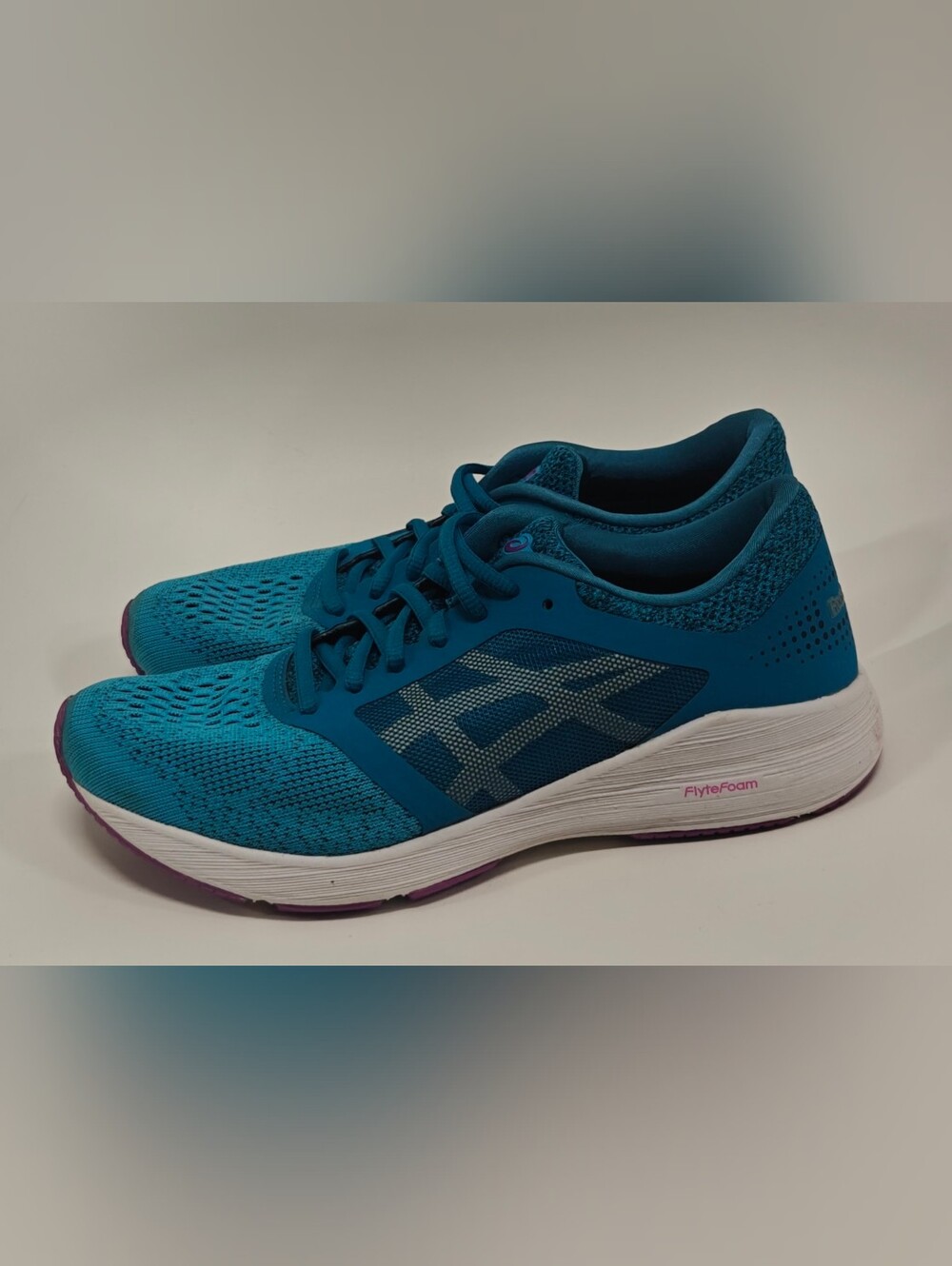 ASICS Roadhawk FF Womens Running Shoes Aquarium White Orchid Size 9 Lightweight